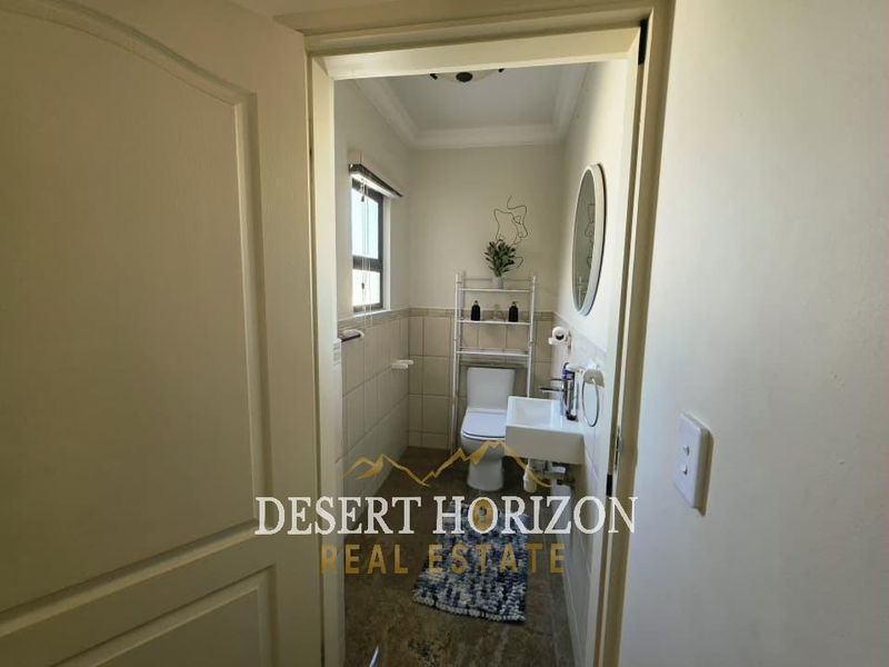 Swakopmund, Waterfront | Stunning Sea Views: Your Elegant Swakopmund Retreat For Sale - Photo 10