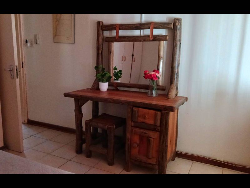 Prime location, perfect small family home - Photo 9