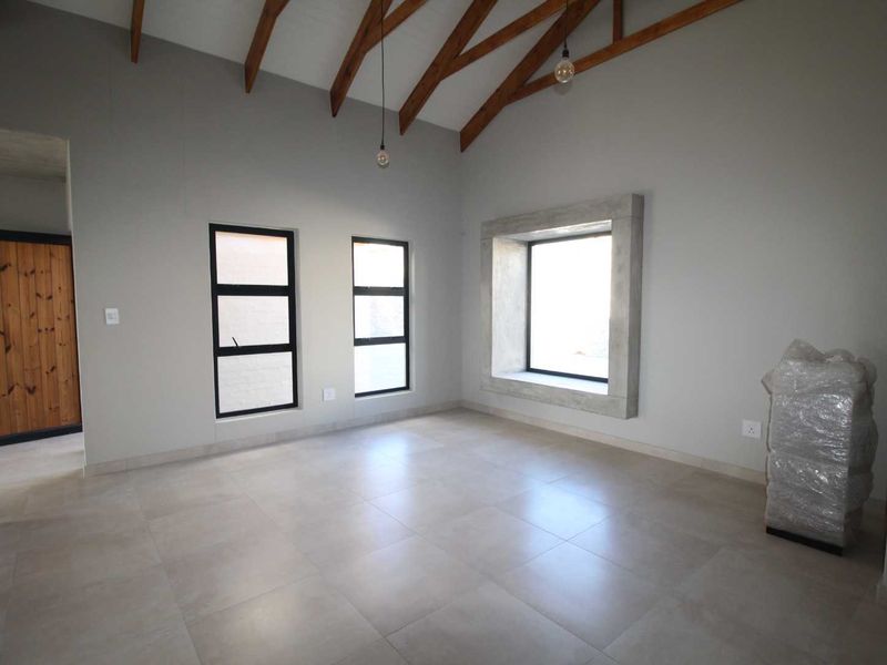 Townhouse to let in new complex in Swakopmund - Photo 7