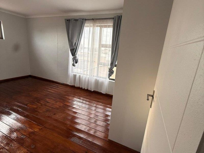 🌊MODERN 2 BEDROOM HOUSE FOR RENT | 📍DOLPHIN BEACH, WALVIS BAY ( Pelican Platz) - Photo 7