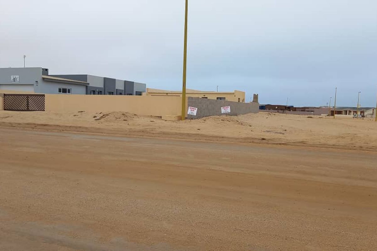 BUY LAND/ERF IN HENTIES BAY - Photo 3