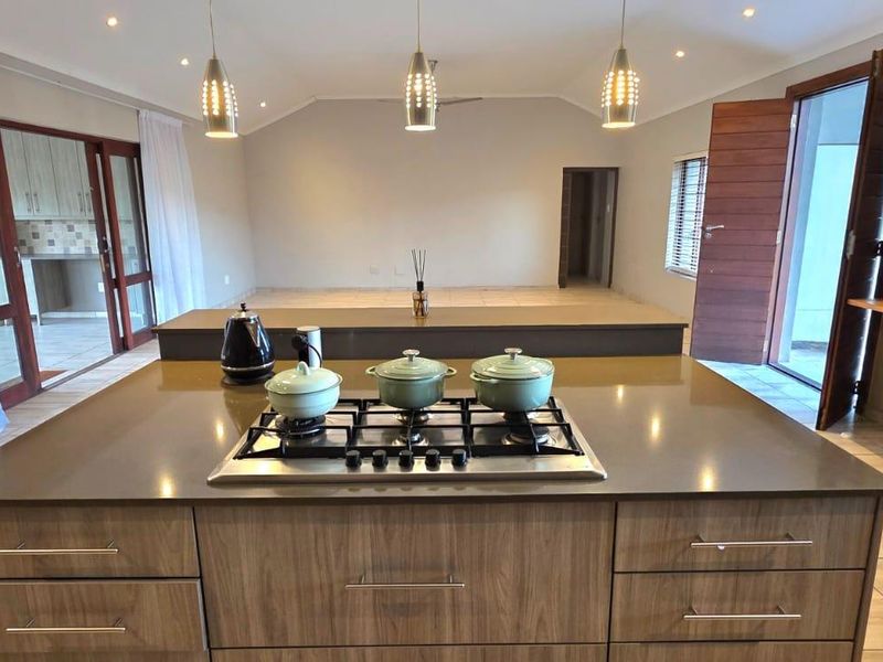 This is the one to buy Ntulo Wildlife Estate, value for your money. - Photo 6
