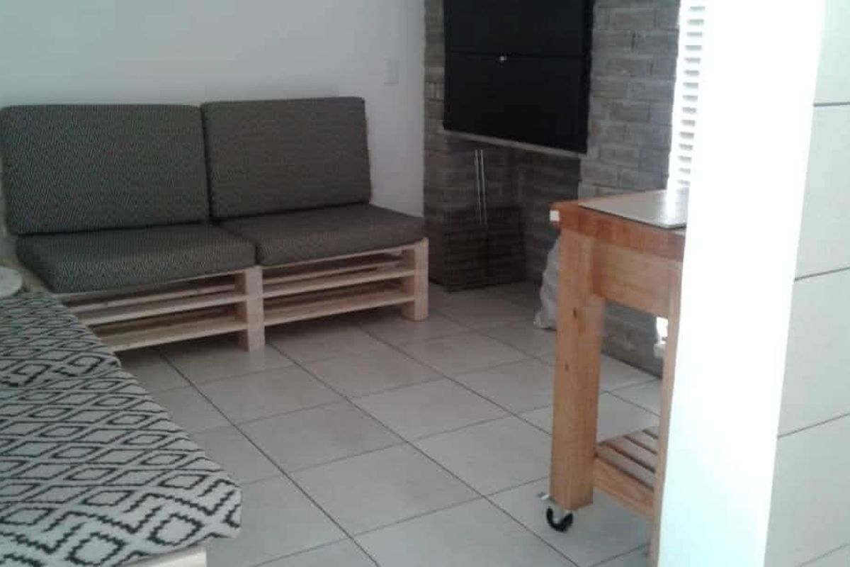 2 Bedroom flat at De Waterkant for sale - Photo 3