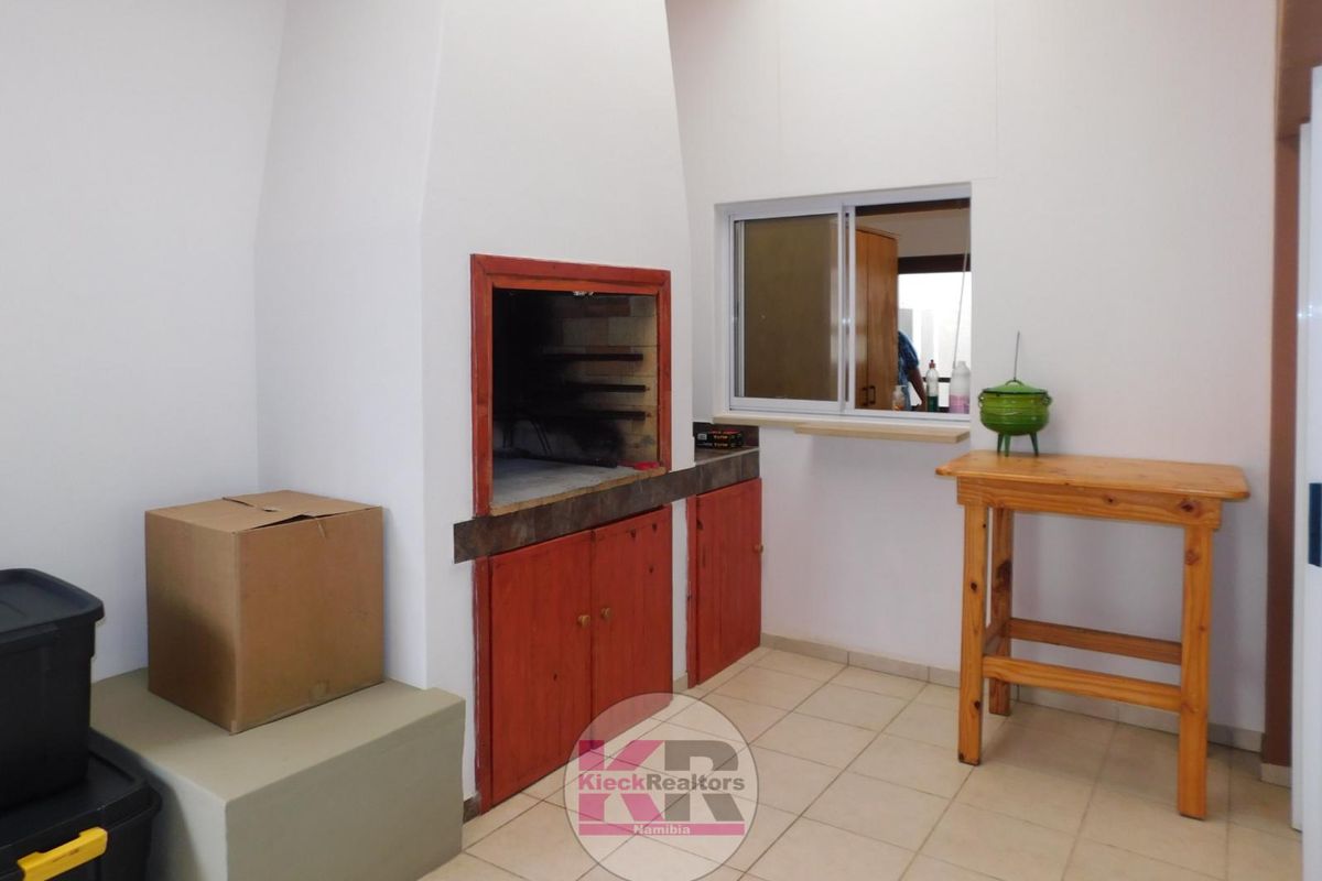 3 Bedroom House For Sale Henties Bay (Suid Duin) - Photo 3