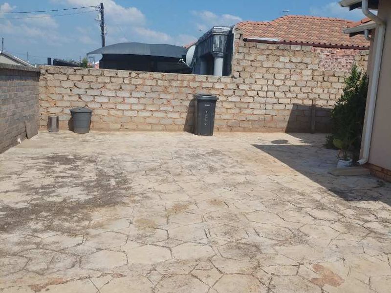 3 bedroom house for sale in Gem valley. - Photo 2