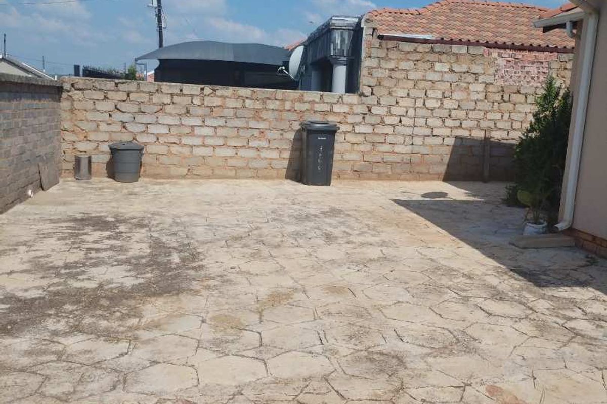 3 bedroom house for sale in Gem valley. - Photo 2