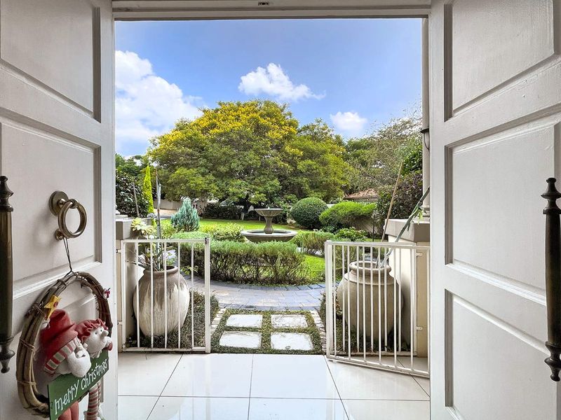 Prestigious Three Bedroom Home in Excellent Estate - Photo 4