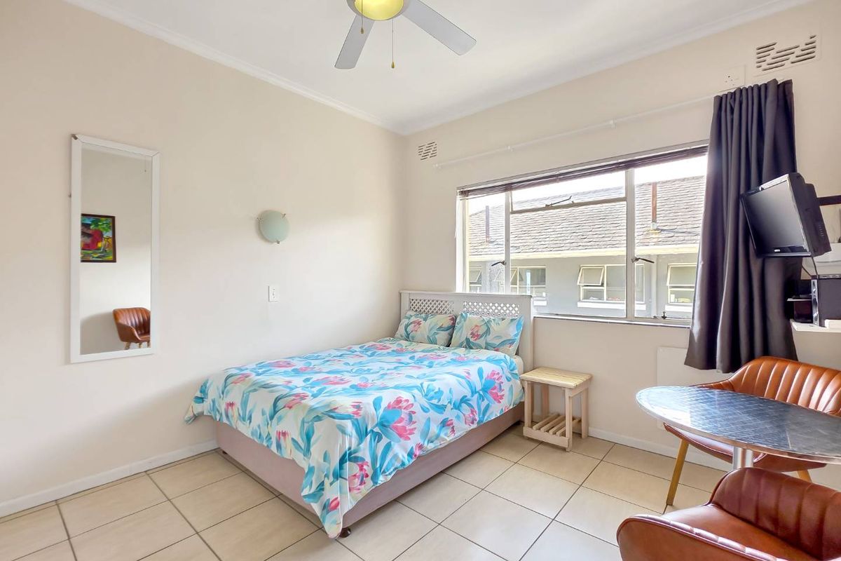 Rare Investment Opportunity in Shannondale Apartments - Photo 2