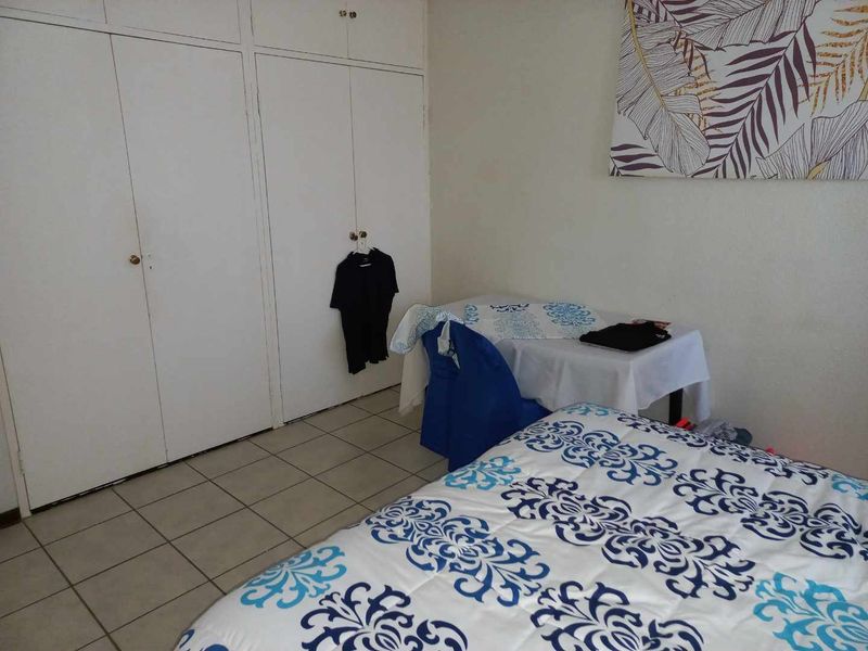 Perfect Starter Unit Or Great Investor opportunity in Parkdene, Boksburg - Photo 9