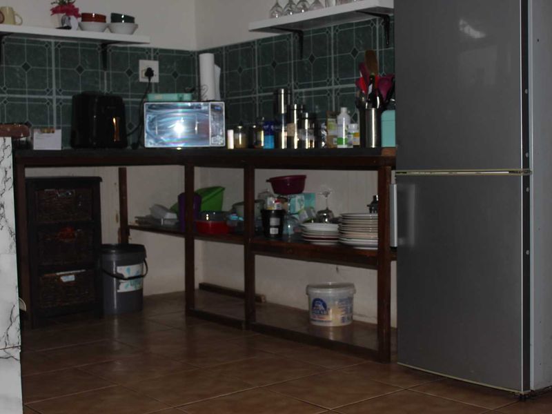 Charming 2-Bedroom Home with Income-Generating Granny Flat - Photo 6