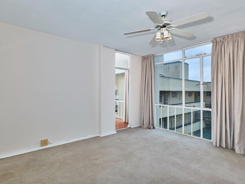 Empty & Urgent in Killarney Gardens. - Photo 9