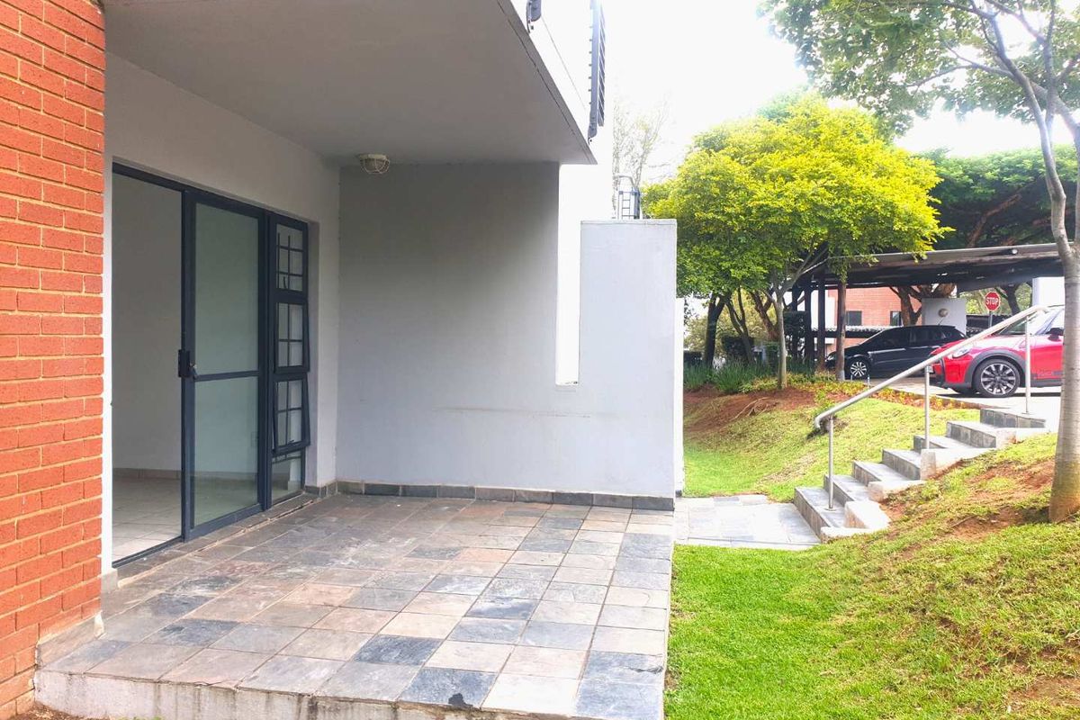 Tranquil Retreat with Premier Amenities - Photo 2