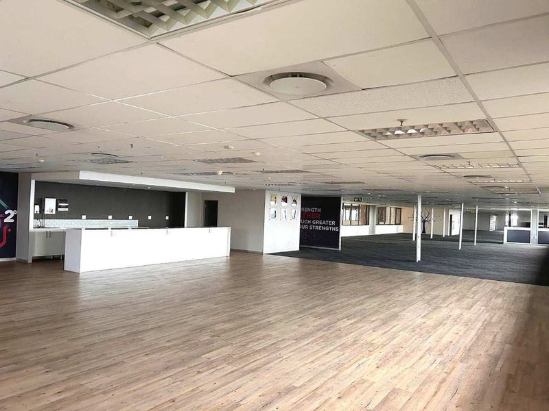 LIBRIDGE – Fourth Floor Office Space to Let | Ameshoff Street, Bramfontein, Johannesburg Secure a commanding business presence within LIBRIDGE - Photo 7