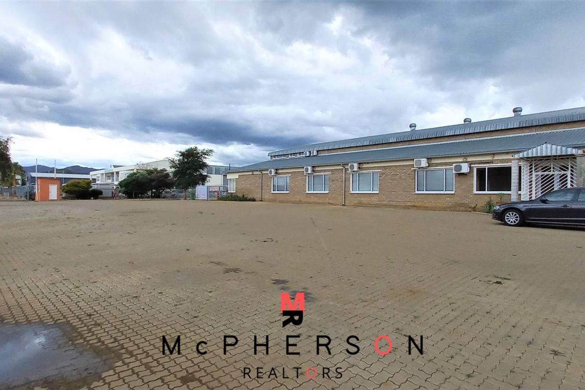 COMMERCIAL PROPERTY FOR SALE - Photo 4