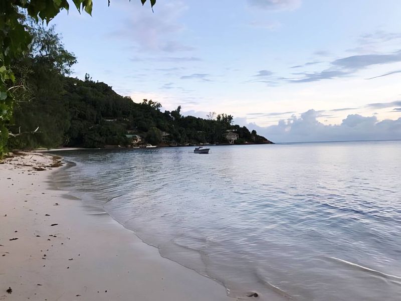 BEACHFRONT DEVELOPMENT OPPORTUNITY IN PARADISE - Photo 6