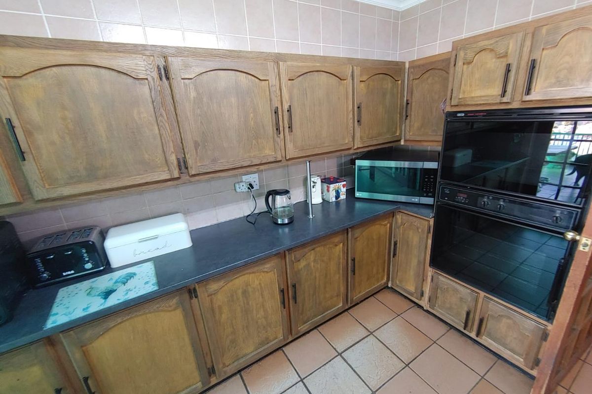 14ha of Prime Agricultural Land with Spacious Farm House & Entertainment Areas - Photo 4