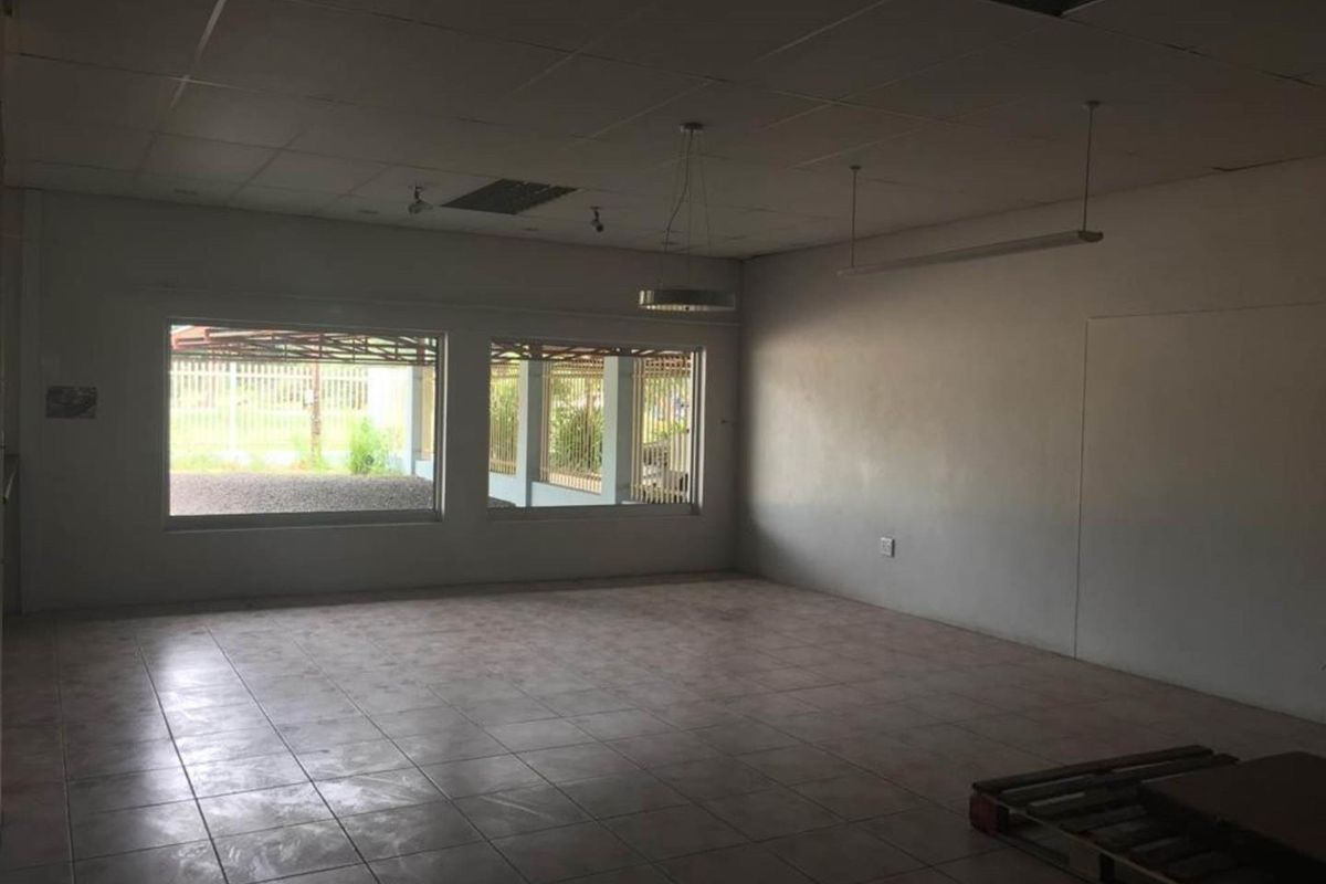 FOR SALE- INDUSTRIAL PROPERTY IN KATIMA MULILO, NAMIBIA - Photo 5