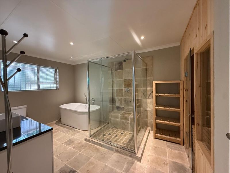 Modern 1 Bedroom Open Plan Flat in Rivonia Available for Rent - Photo 2