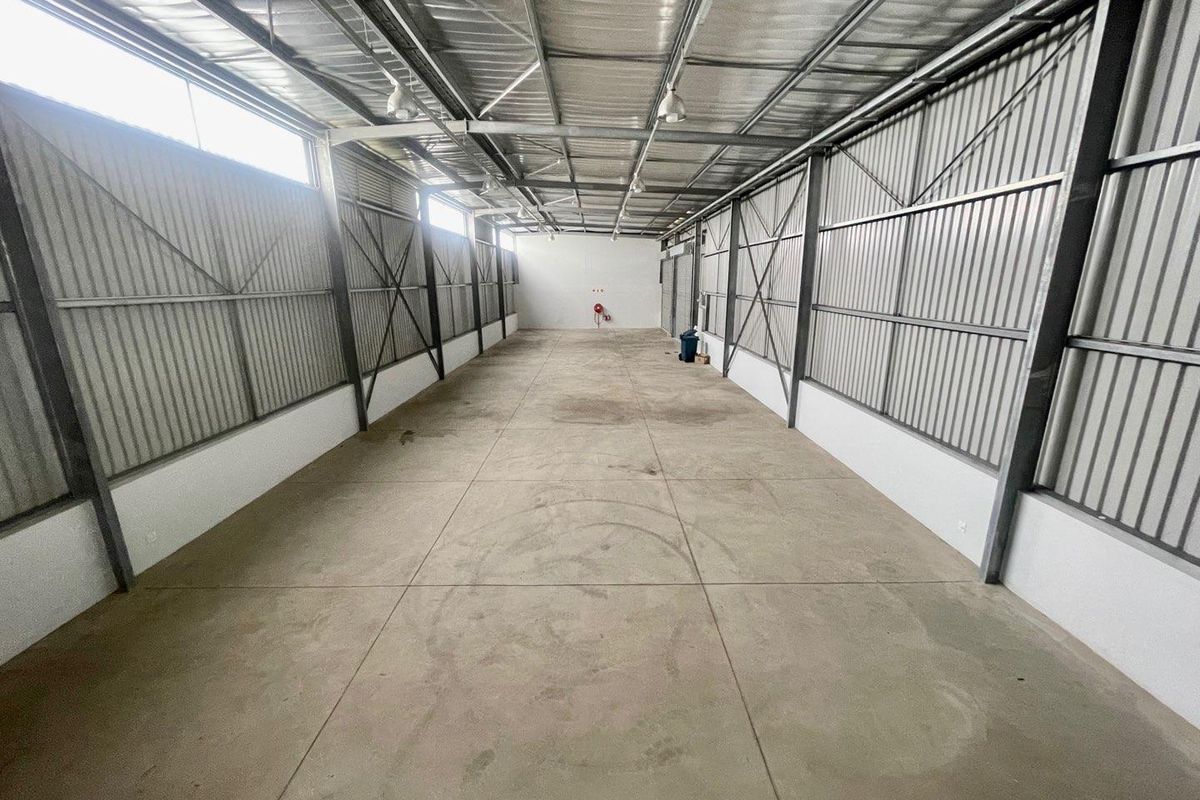 Hendra - Brand-New A-Grade Industrial Mini Warehouses To Let – Glen Anil - Photo 3