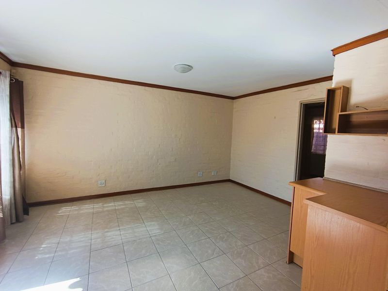 The Perfect Start or Smart Downsize - Photo 3
