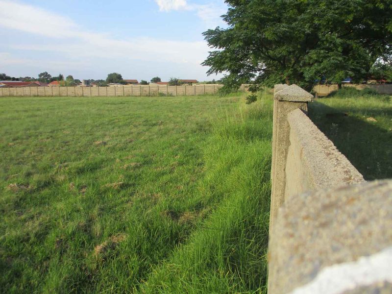 Vacant land for 20 Sectional Titles - Photo 2