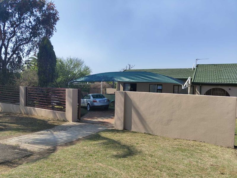 Investment Opportunity in Glencoe. - Photo 2