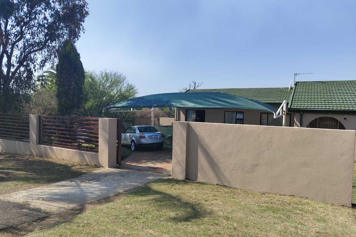 Investment Opportunity in Glencoe. - Photo 2