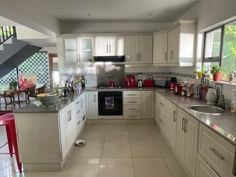 Beautiful House for Rental in Palm Lakes. - Photo 3