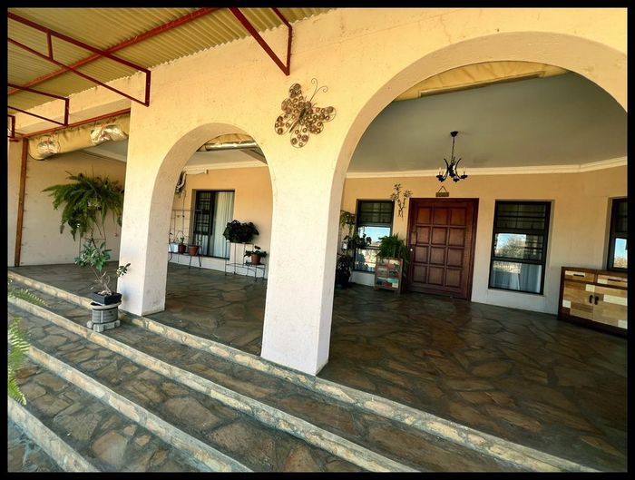 Property #2267100, House For Sale in Omaruru Central