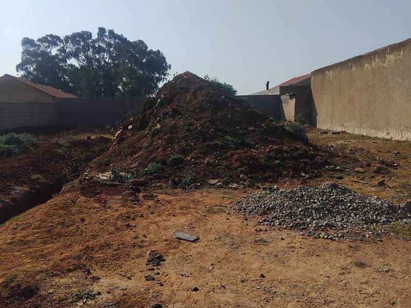 Large vacant land available for sale. - Photo 10