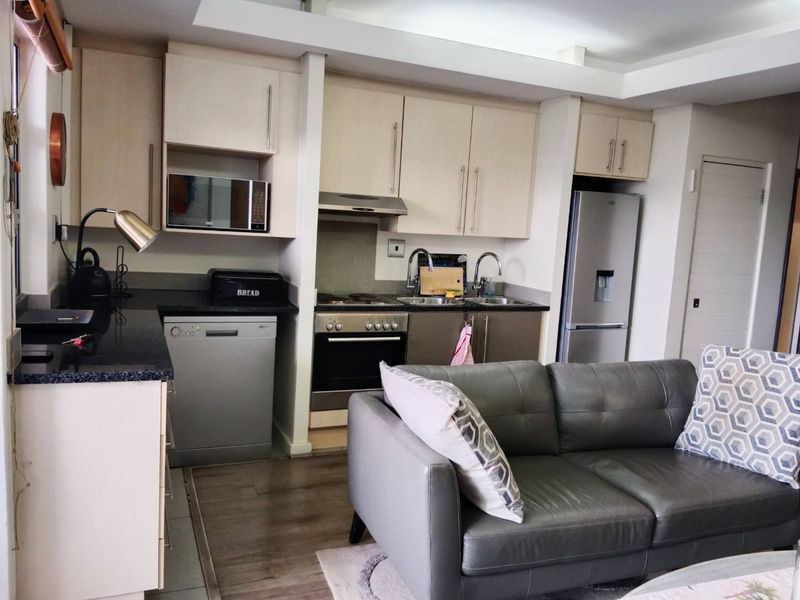 Furnished 1-Bedroom Apartment To Let - Photo 2