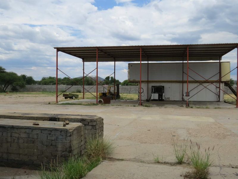 Industrial Property  & Warehouse - Photo 9