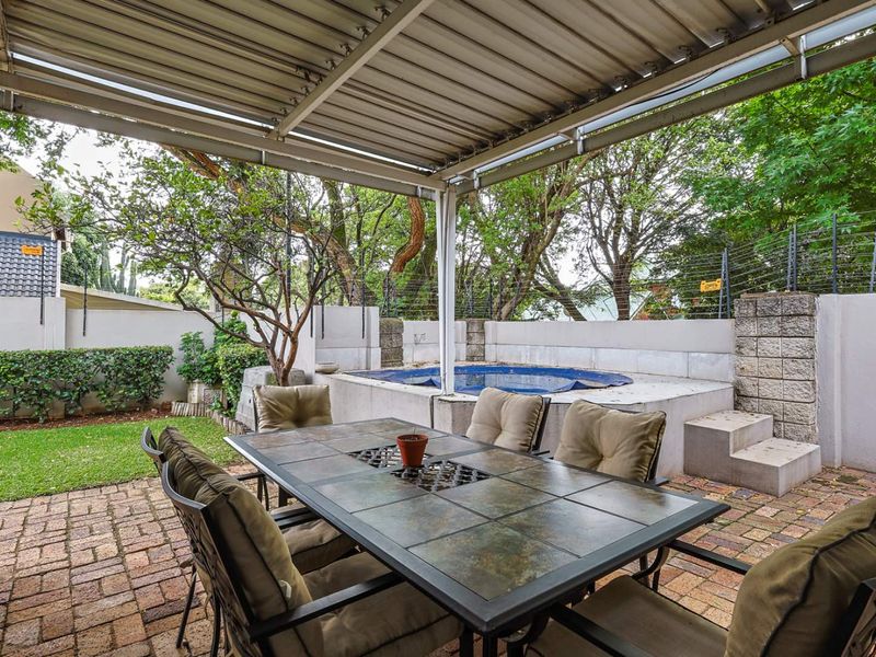 Exclusive 3BR Gem in Quiet Colby Enclave - Photo 2