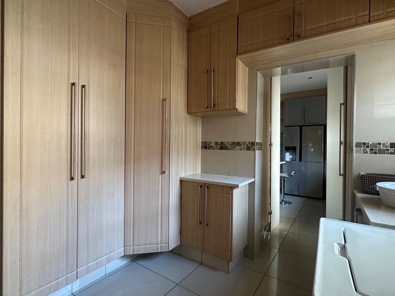 Magnificent finishes! - Photo 7