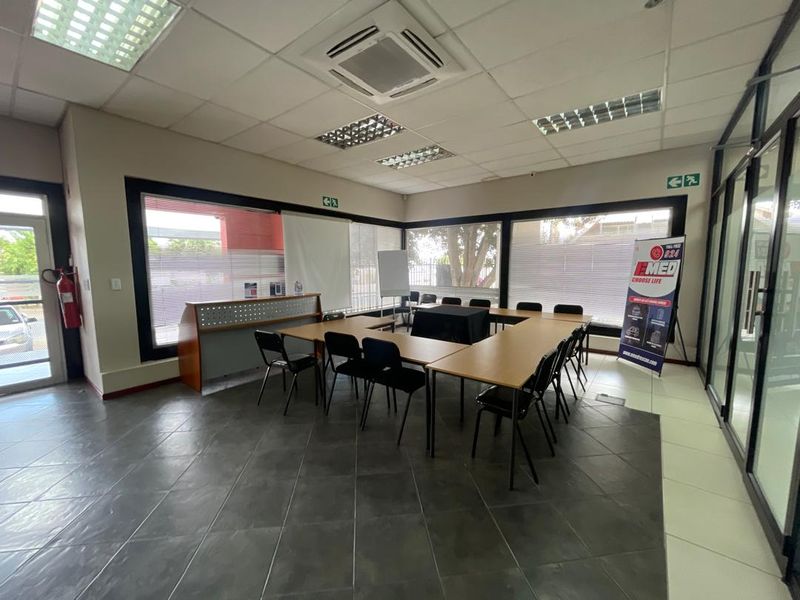 FOR SALE: PRIME OFFICE PROPERTY – WINDHOEK WEST - Photo 9