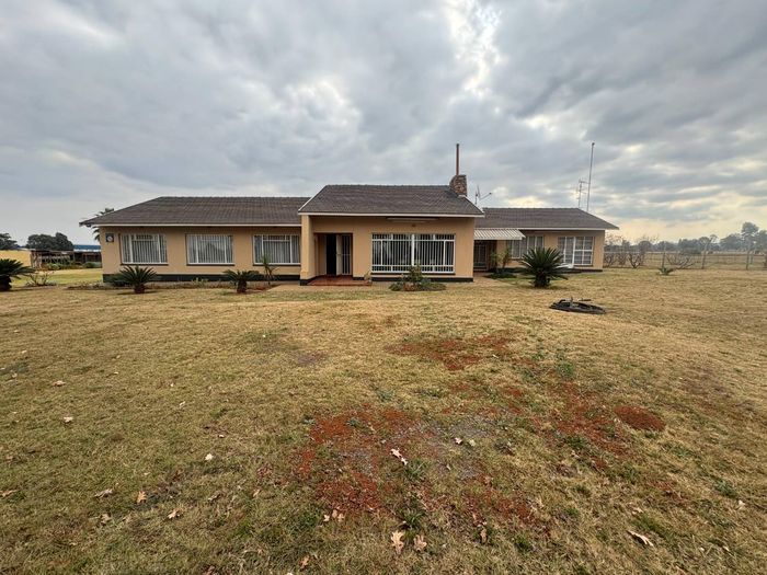 Property #2504561, Small Holding For Sale in Valley Settlements AH