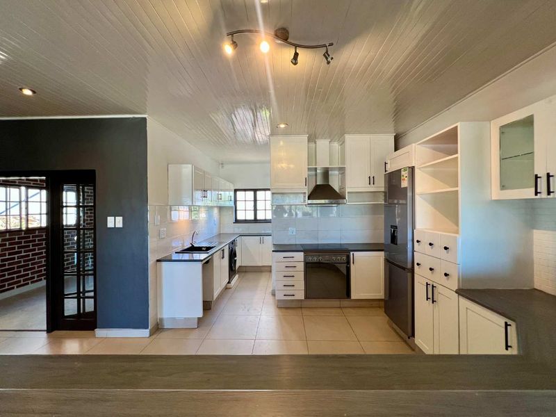 Semi-furnished & versatile rental property in Eros - Photo 4