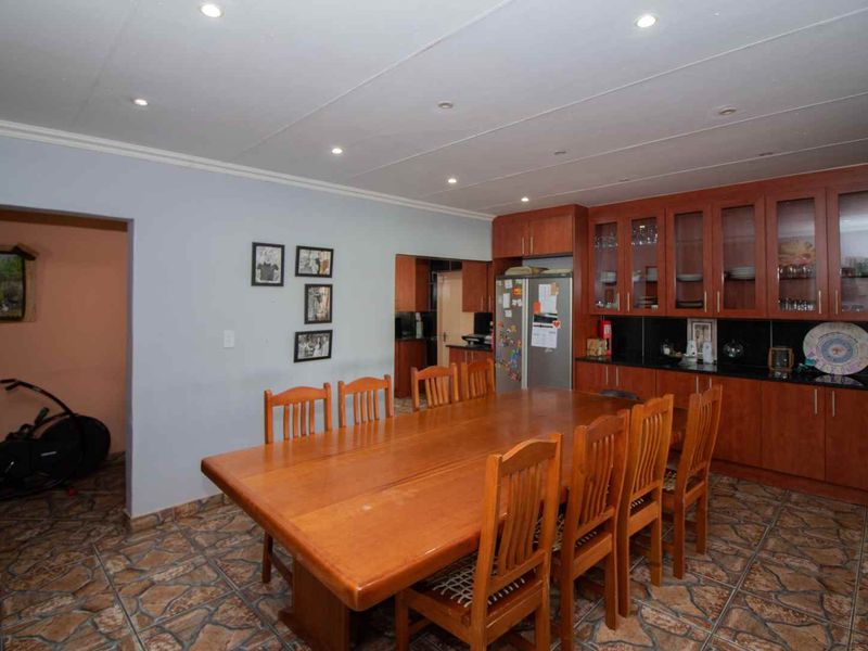 3.2 Hectare Agricultural Holding with Exceptional Potential For Sale in Elandsvlei, Randfontein - Photo 10