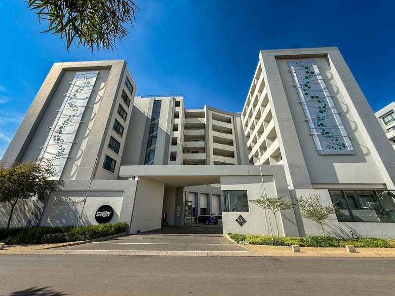 Secure Income Investment | Fully Furnished | Tenant in Place to April 2028 | R1,650,000 Incl. VAT - Photo 1