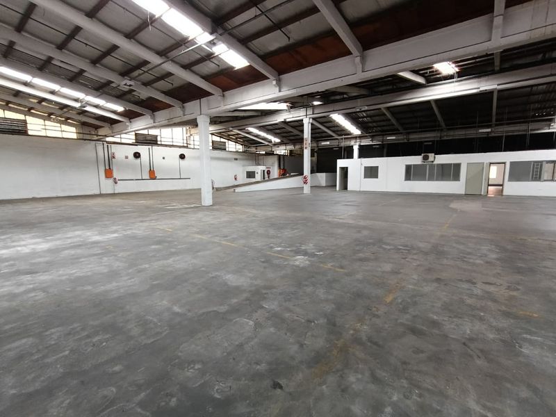 1639m2 | Prime Logistics Facility for Rent - Photo 6