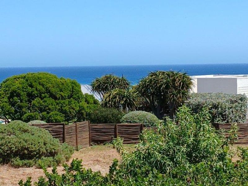 REMINDS ME OF THE LYRICS OF A SONG BY PERRY COMO - Photo 5