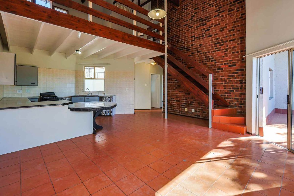 Exceptional Space, Prime Position, Outstanding Value. - Photo 4