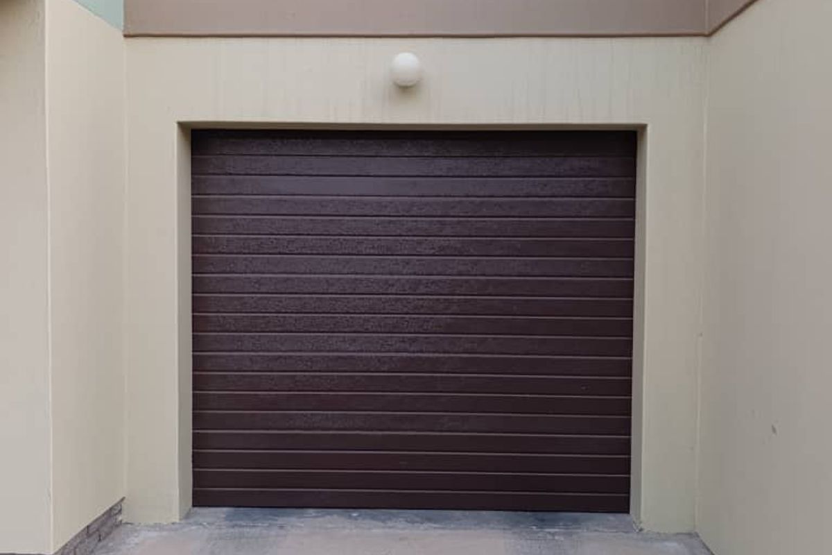 GOOD INVESTMENT FOR INVESTORS - TOWN HOUSE FOR SALE IN SWAKOPMUND - Photo 4