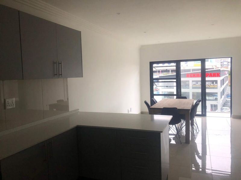 2 Bedroom Apartment to Let in Ballito Central - Photo 6