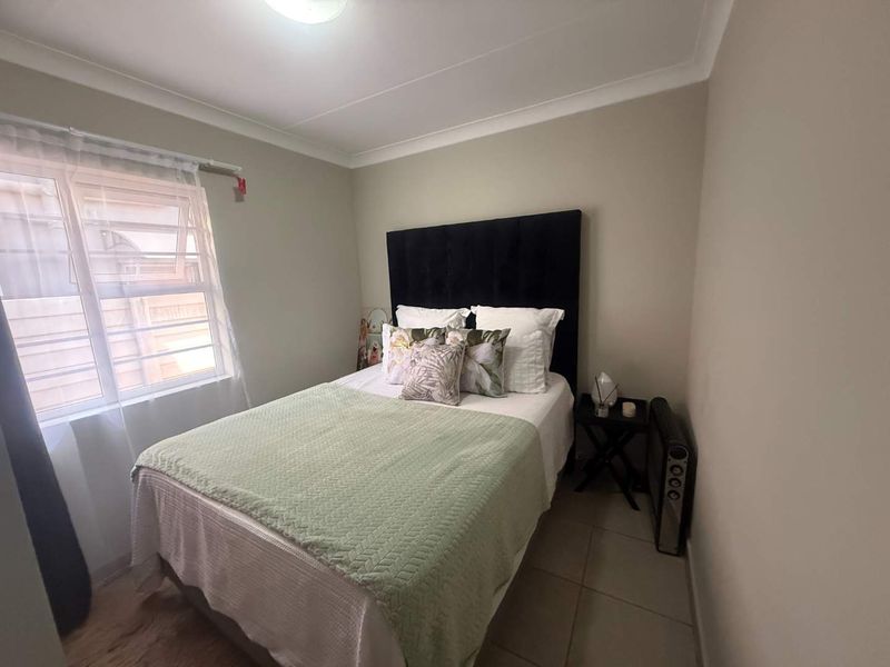 CHARMING 3 BED FAMILY HOME - PERFECT STARTER! - Photo 9