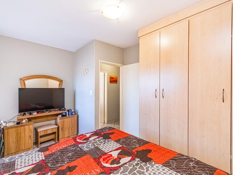 Modern Apartment For Sale - Photo 9