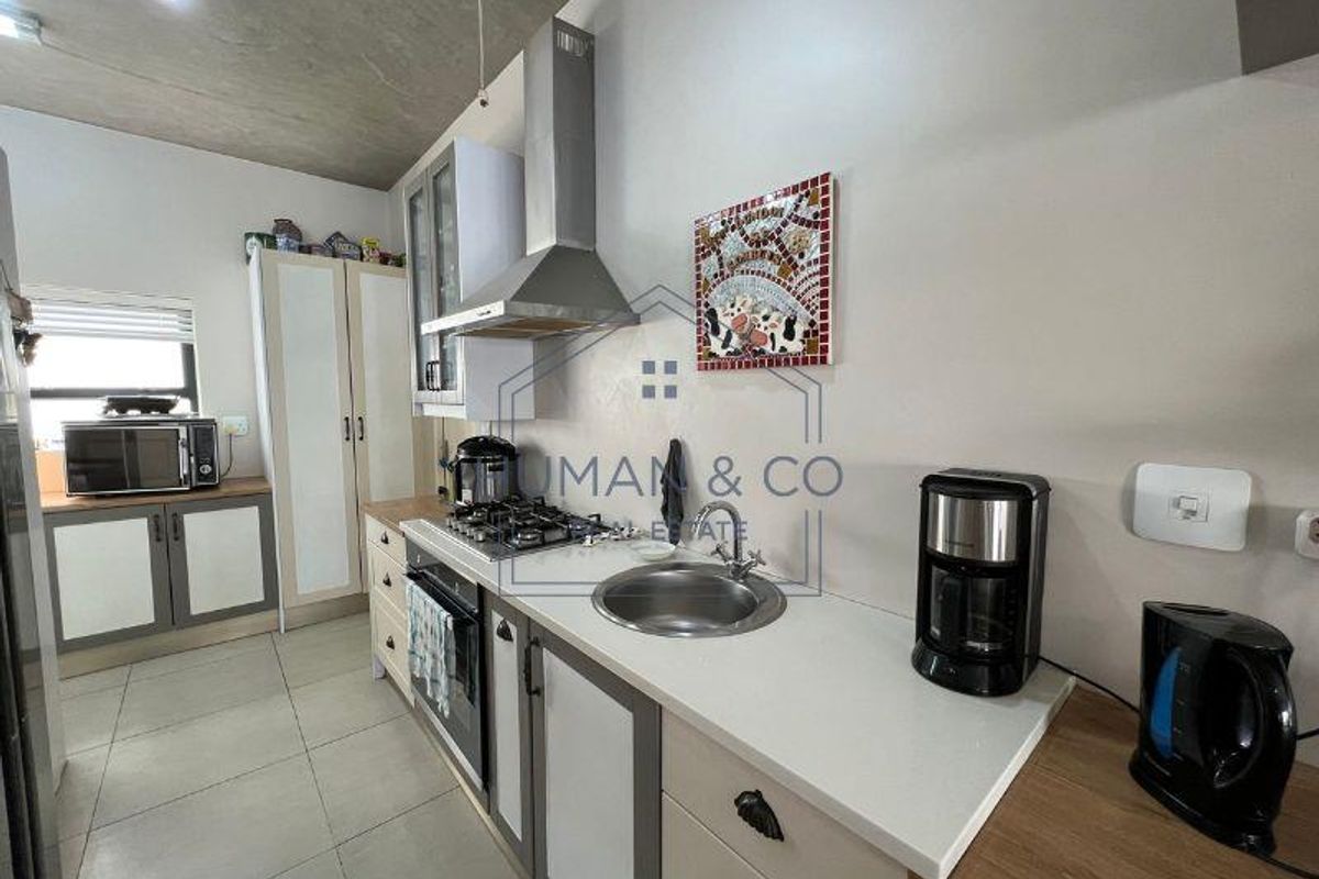 Ideal Starter Home in Fairway Estate - Photo 5