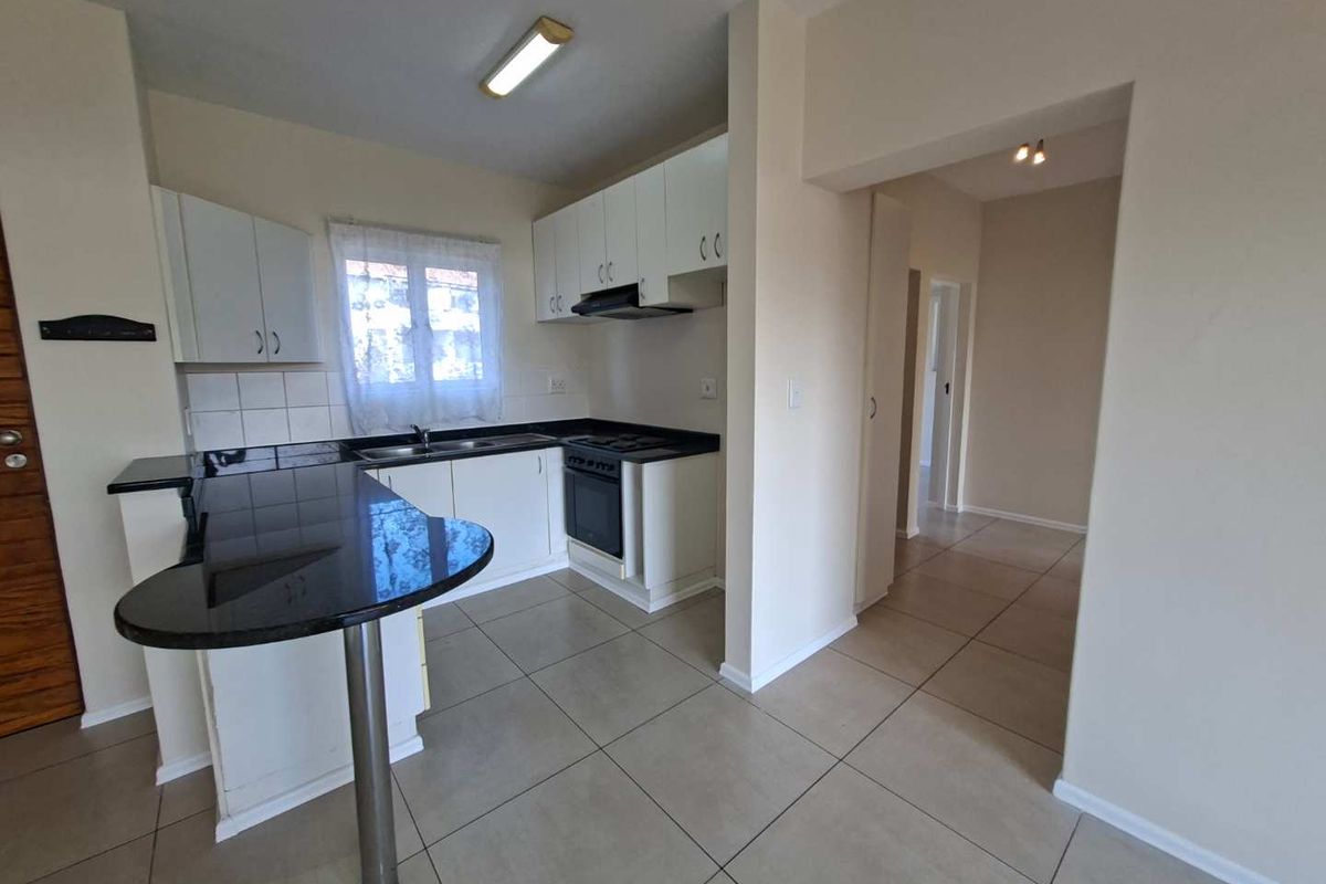 Lovely middle floor apartment to rent - Photo 4