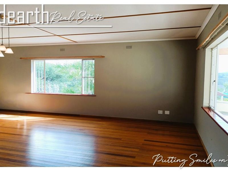 "A Versatile Rental Retreat in Klein Windhoek- Berg Street" - Photo 7