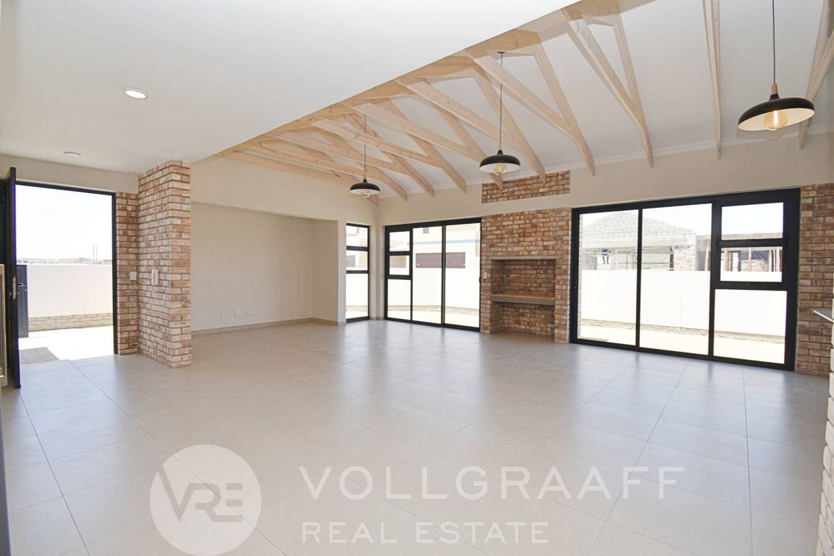 3-Bedroom Home in Kramersdorf - Photo 4